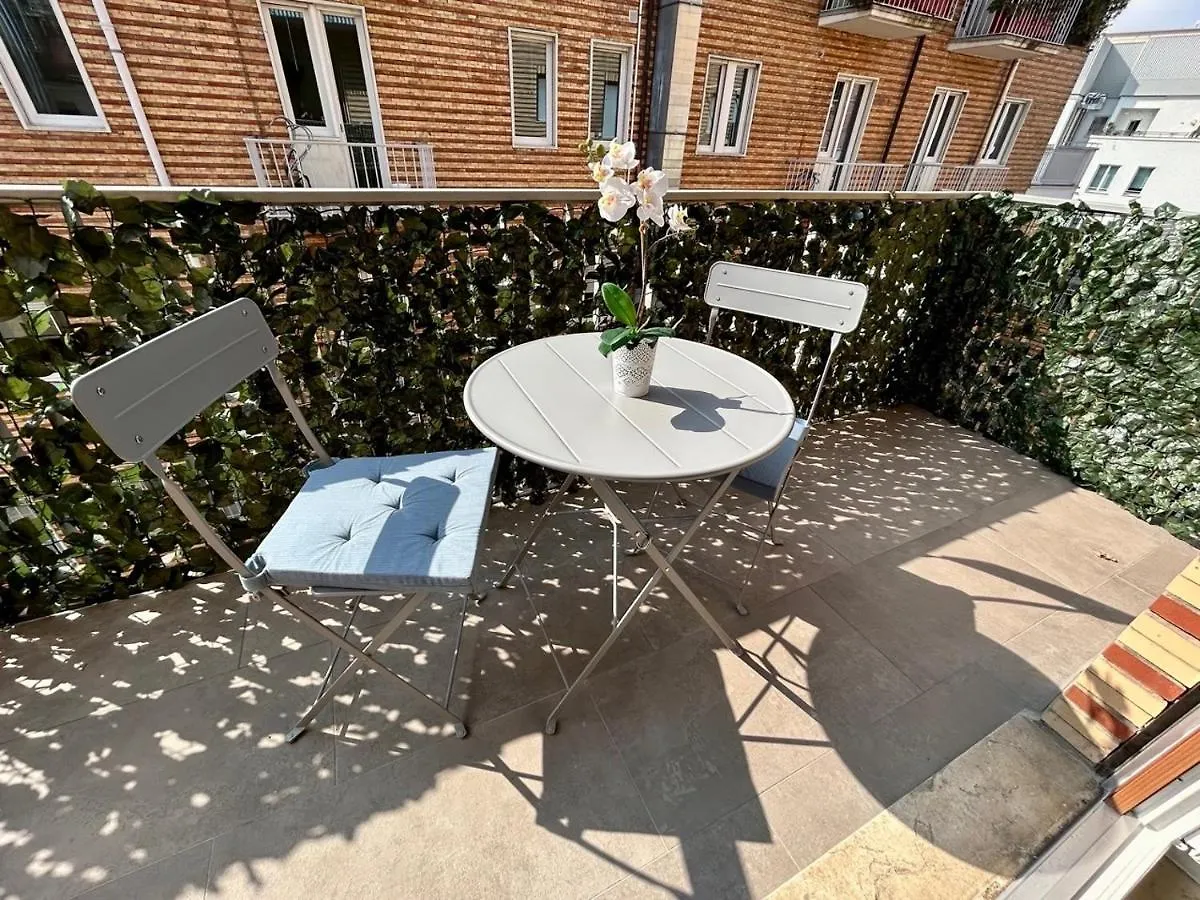 Apartman King'S Suite - Quiet And Refined In The Heart Of Milánó